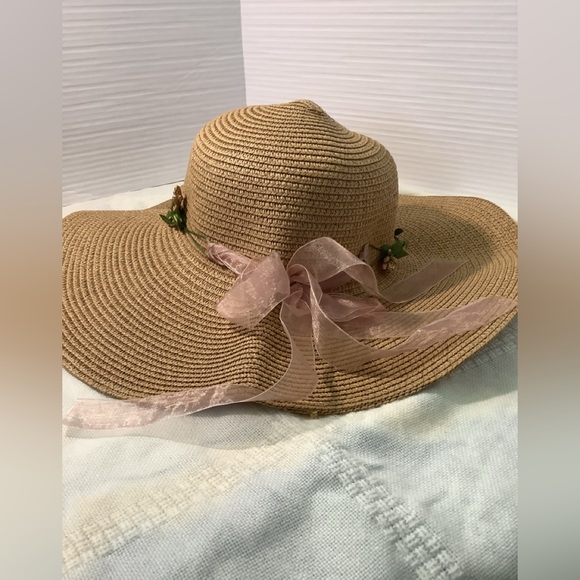 NWT Women Big Wide Brim Straw Hat Floppy Beach Sun Foldable Hat - $10 Each - Picture 2 of 6